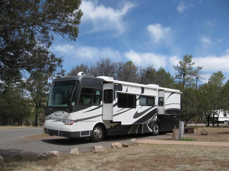 2005 Tiffin Phaeton - 004