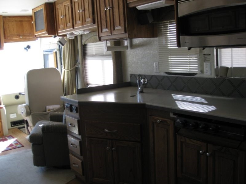 2005 Tiffin Phaeton - 009