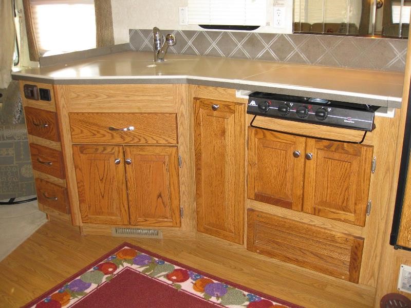 2005 Tiffin Phaeton - 010