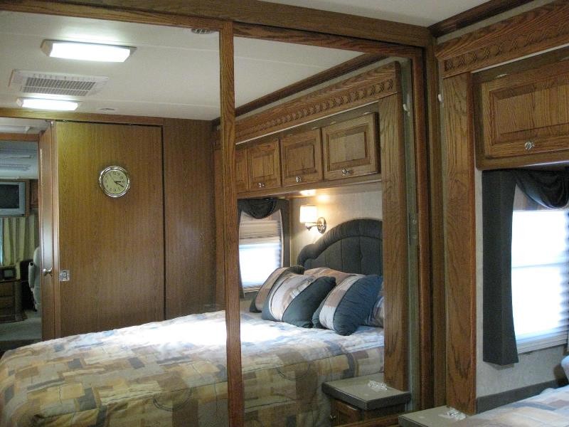 2005 Tiffin Phaeton - 039