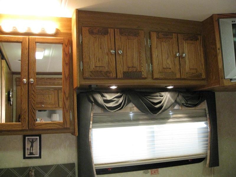 2005 Tiffin Phaeton - 042