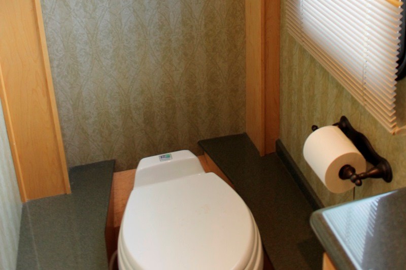 2004 American Coach American Eagle 40J - 028