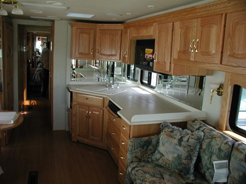 2001 Newmar Mountain Aire - 007