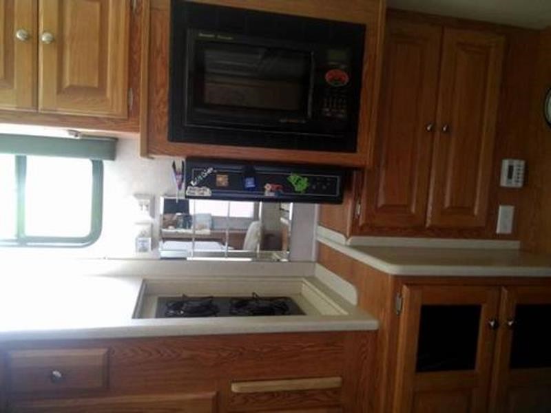 2003 Holiday Rambler Vacationer - 007