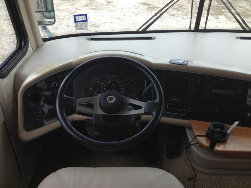 2006 Tiffin Allegro Bay - 012