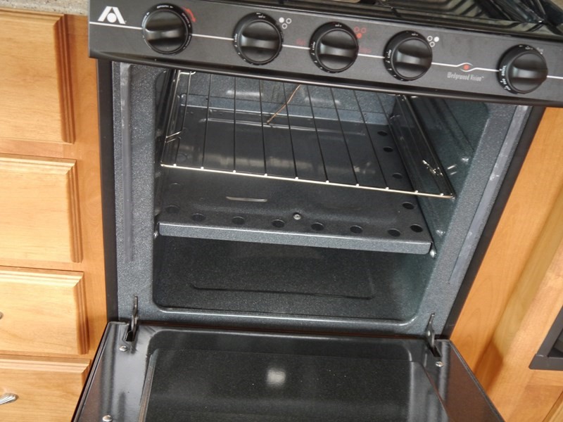 2010_tiffin_allegro_32ba__006