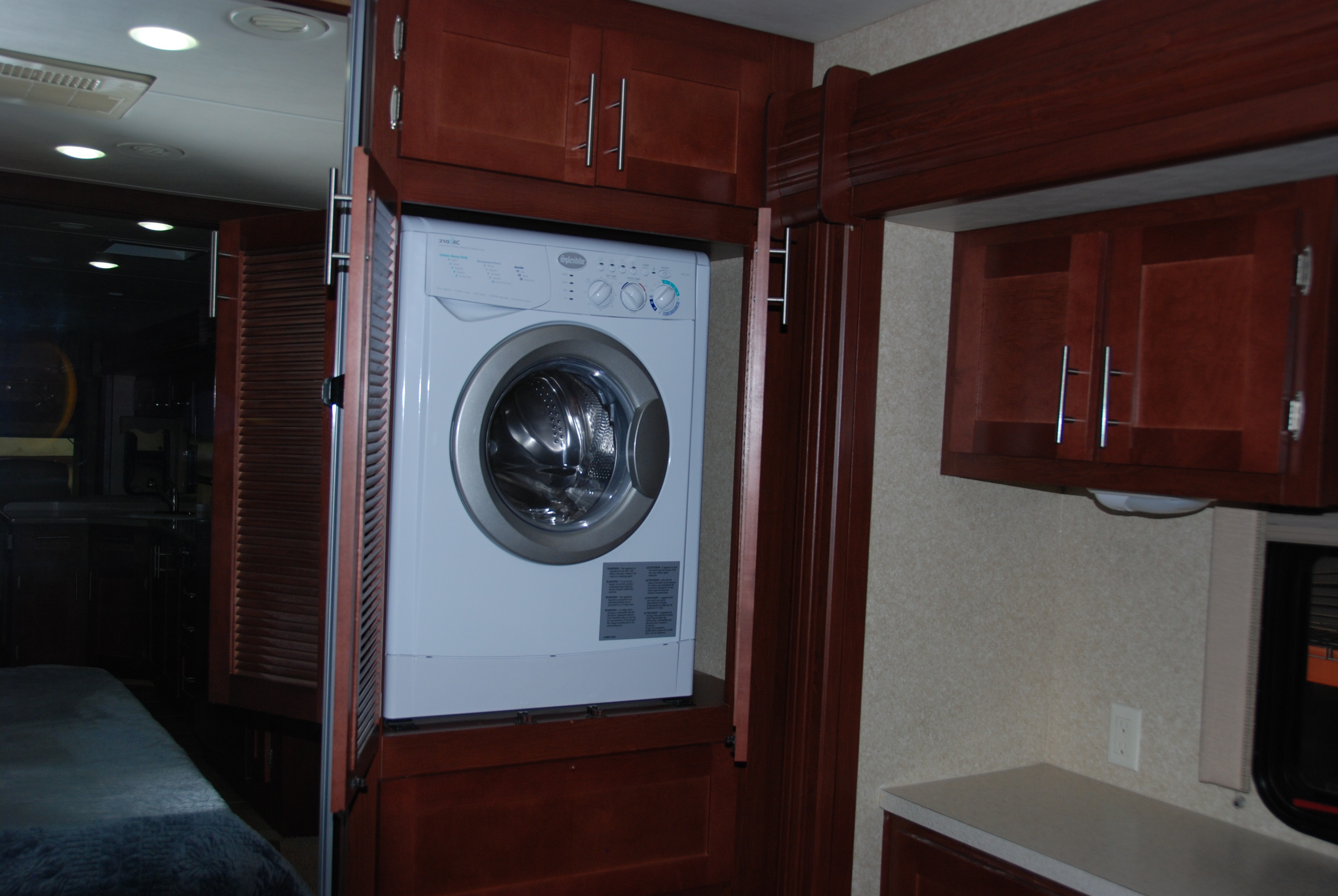 2011 Forest River Berkshire 360FWS - 023