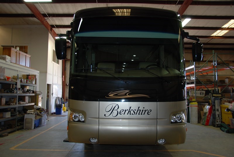 2011 Forest River Berkshire 360FWS - 005