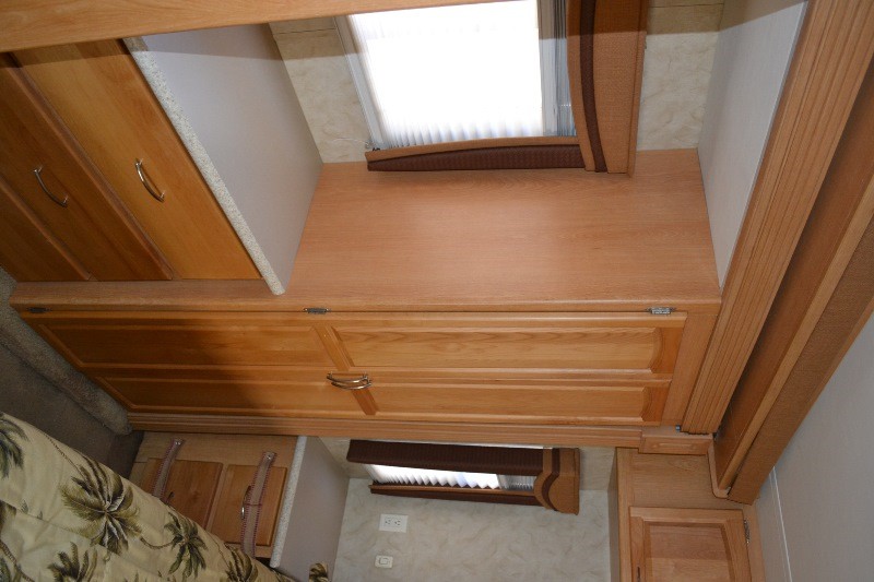 2008 Monaco Cayman XL 35 SBD - 021