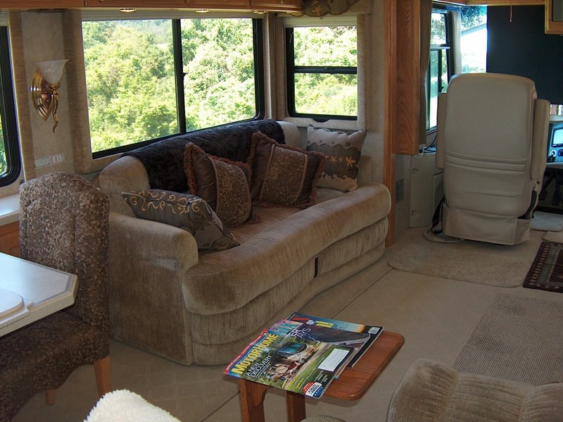 2003 Monaco Dynasty 40 Baroness - 035