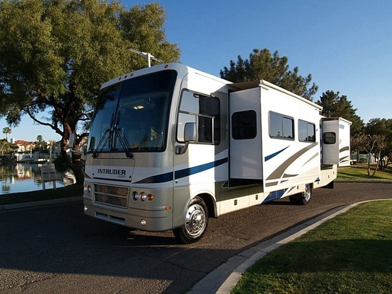 2006 Damon Intruder 378 - 003