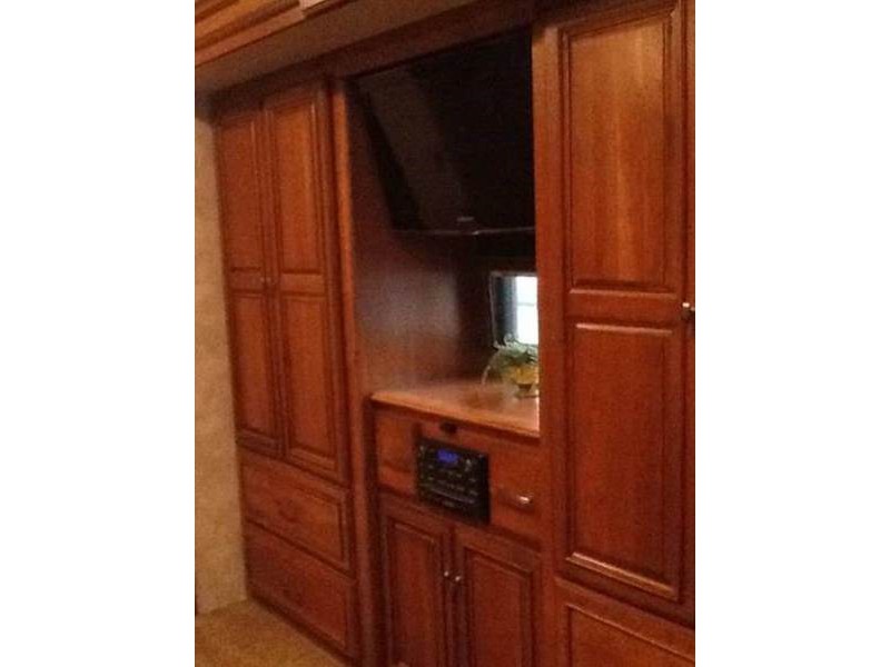 2012 Itasca Ellipse 42QD w3 Slides 42FT -018