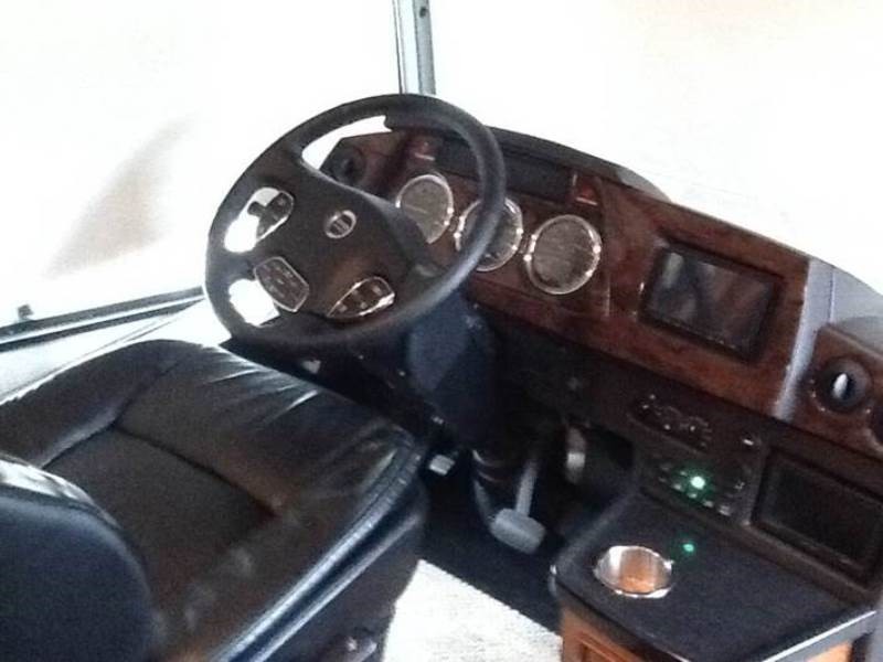 2012 Itasca Ellipse 42QD w3 Slides 42FT -021