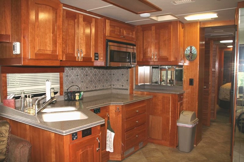 2006 Beaver Monterey 40 Laguna IV - 00128