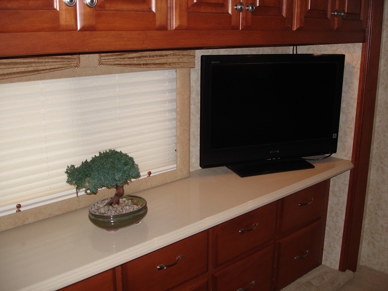 2007 Travel Supreme Mid Engine 41MBH4 - 010