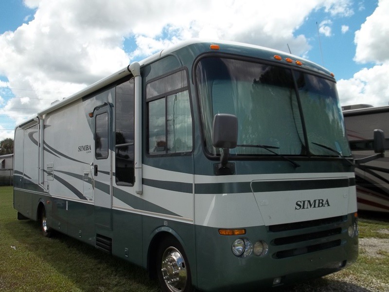 2004 Safari Simba 36DBD - 002