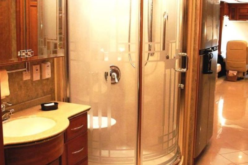 2008 Newmar Mountain Aire 4521 - 006