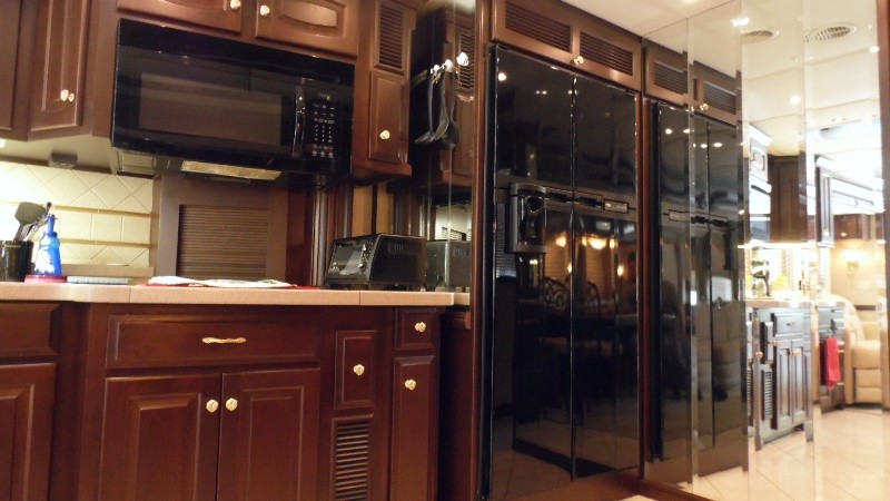 2005 Newmar Essex 4502 - 014