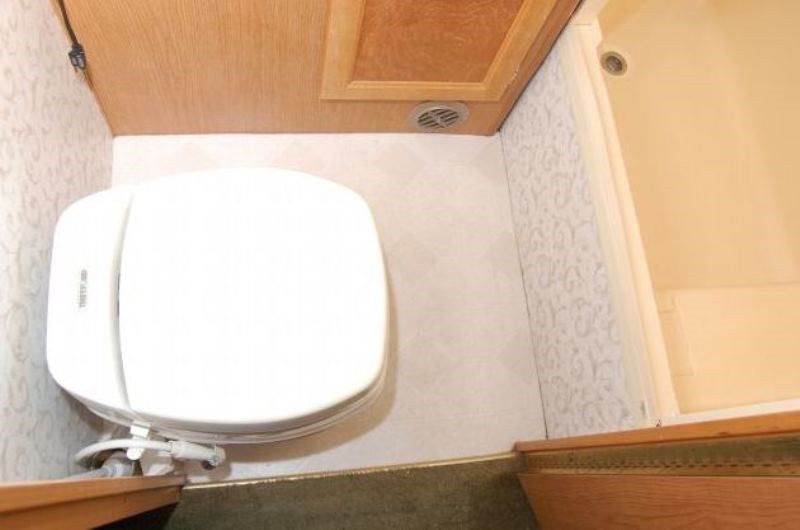 1999 Fleetwood Southwind 32V - 022