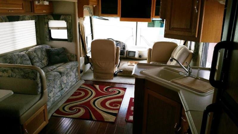 2004 National RV Sea Breeze - 005