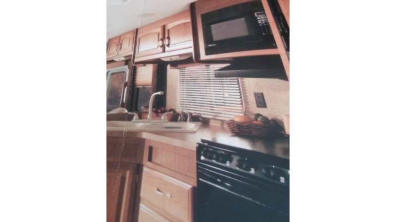 2006 Georgie Boy Landau 3650TS - 008