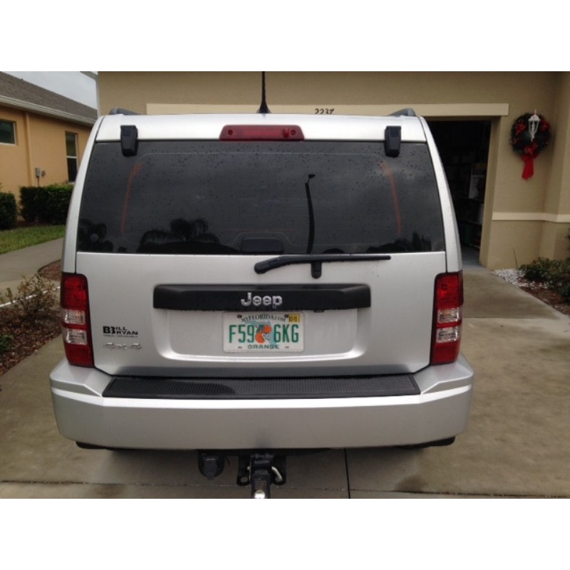 2012 Jeep Liberty Tow Vehicle - 002