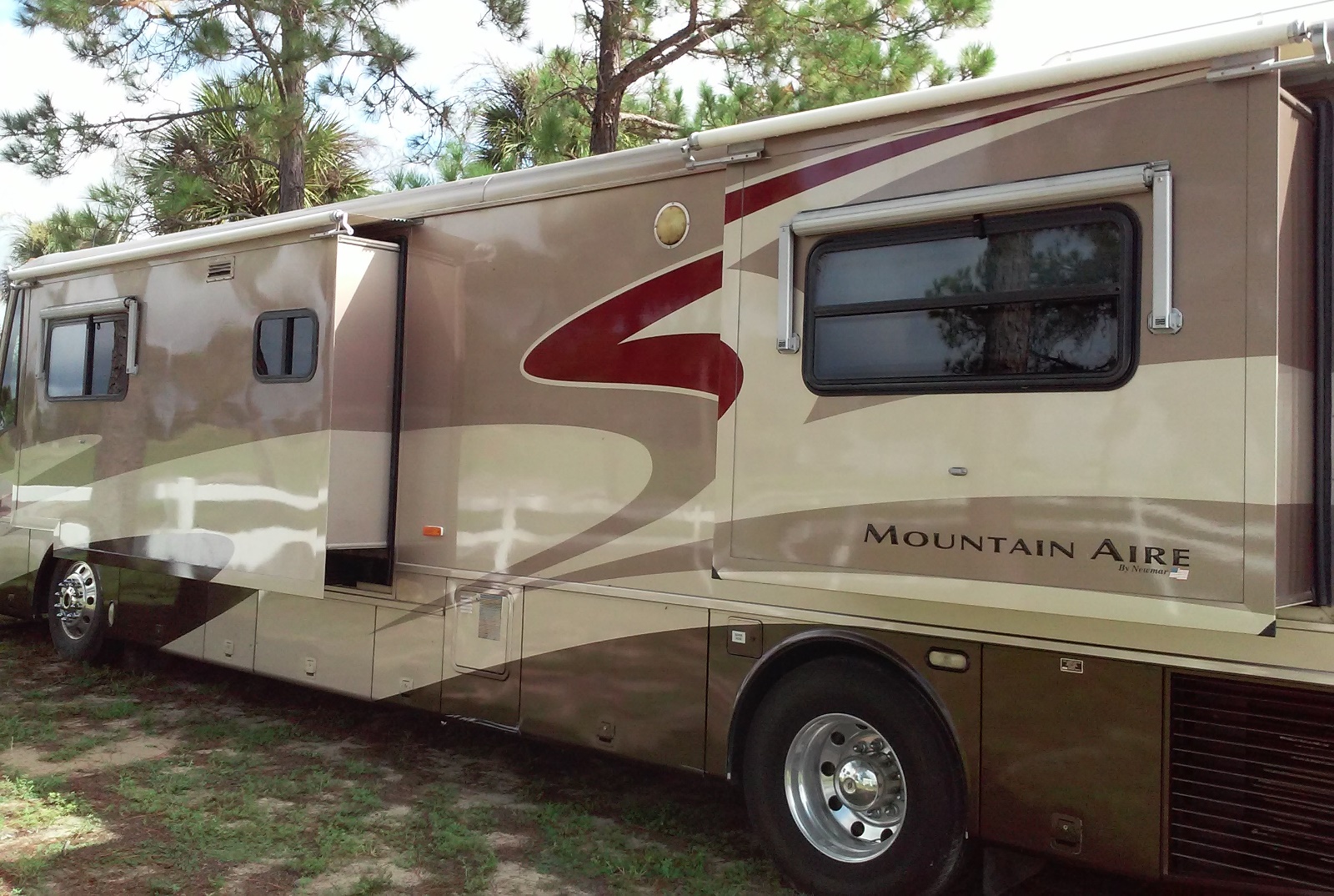 2003 Newmar Mountain Aire 4001 Used Motorhomes and RVs for sale