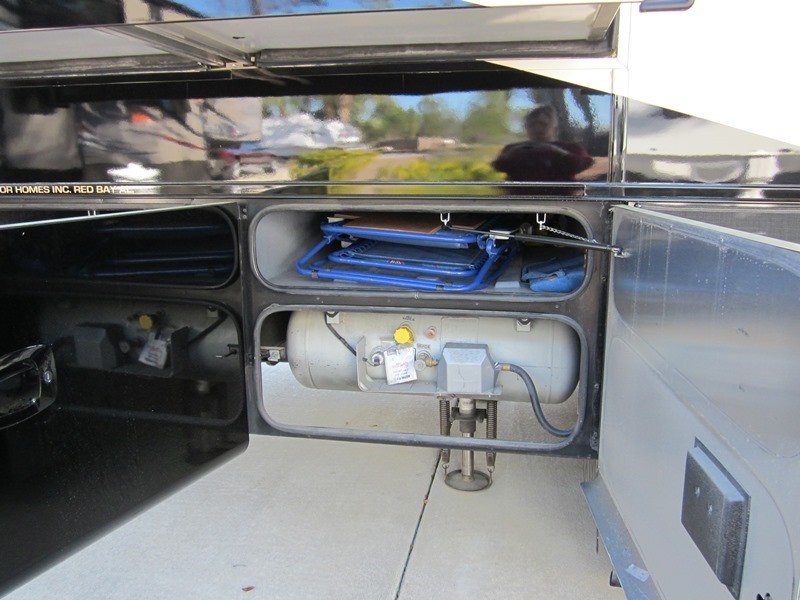 2011 Tiffin Allegro Open Road CA32 - 013