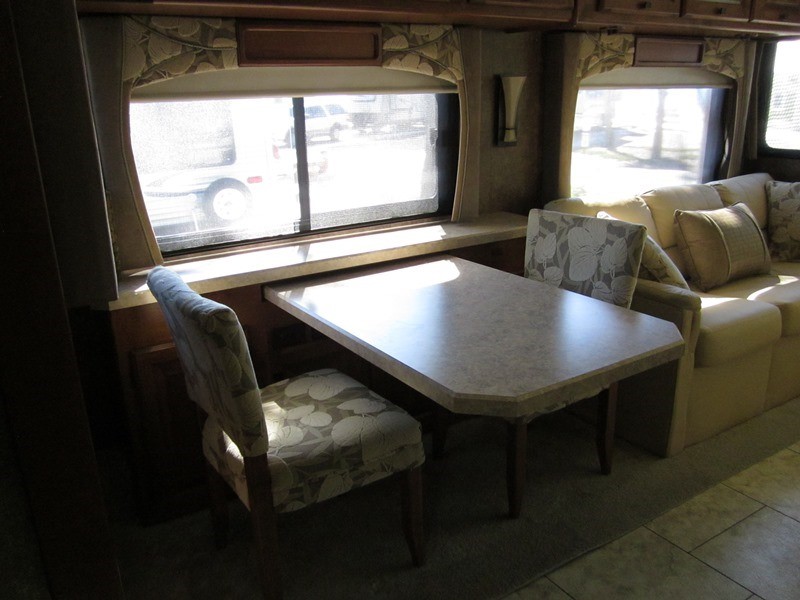 2011 Tiffin Allegro Open Road CA32 - 033