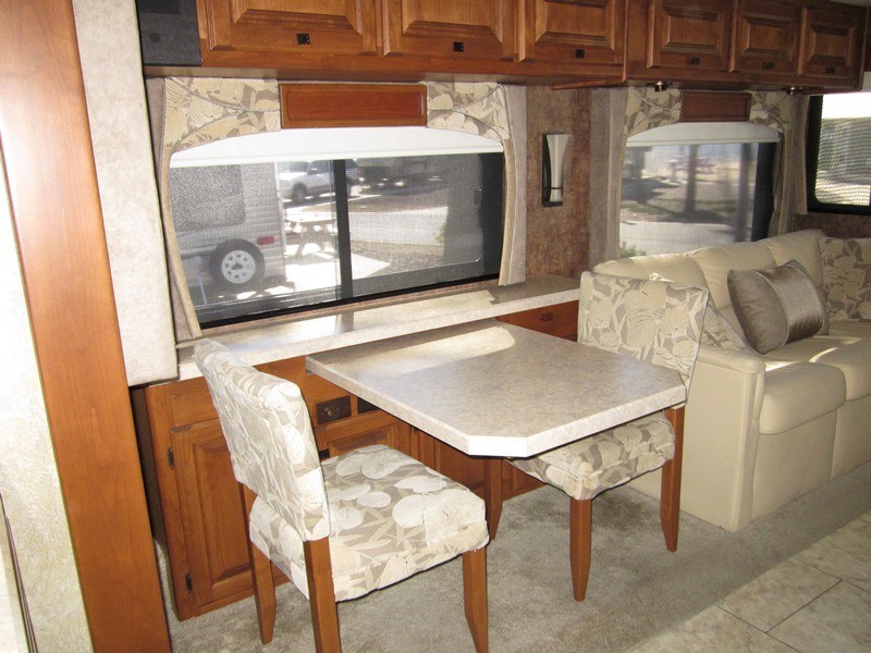 2011 Tiffin Allegro Open Road CA32 - 036