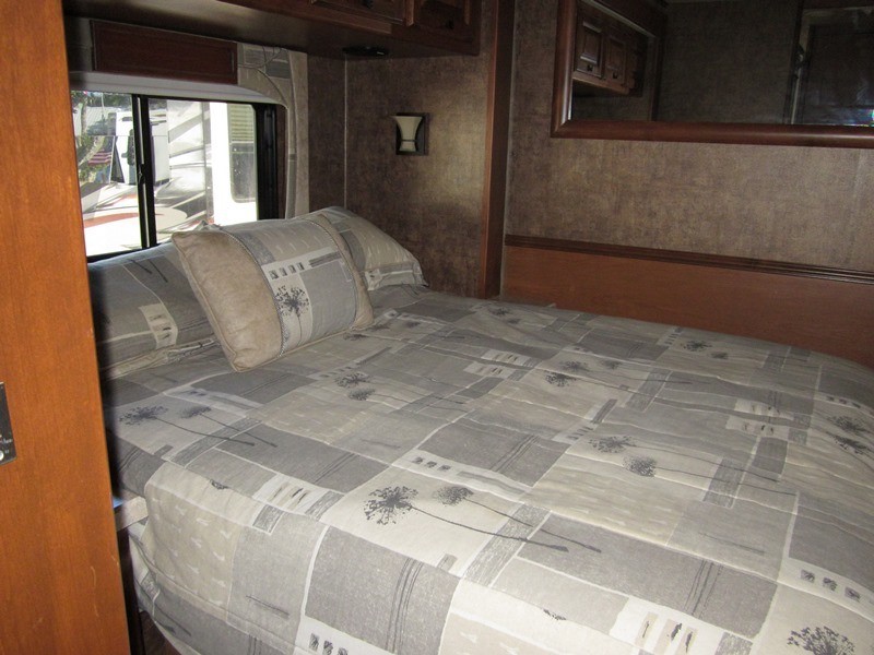 2011 Tiffin Allegro Open Road CA32 - 047