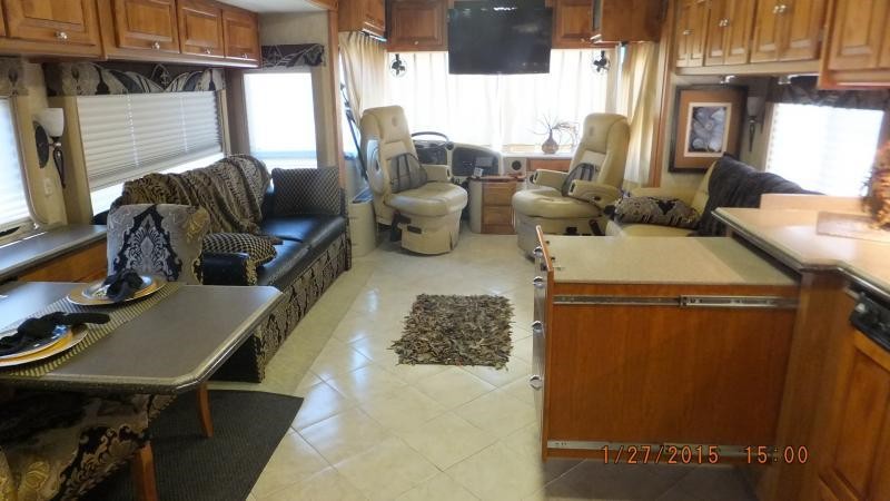 2007 Tiffin Phaeton 40QDH - 010