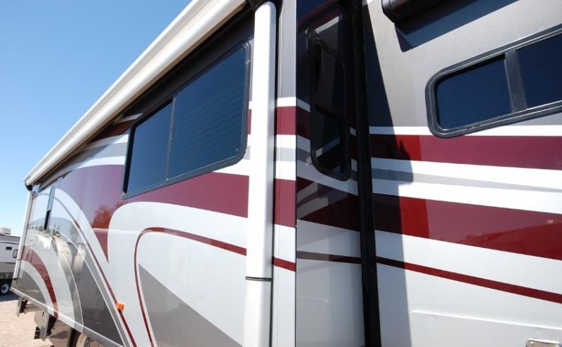 2009 Winnebago Vectra 40TD - 005