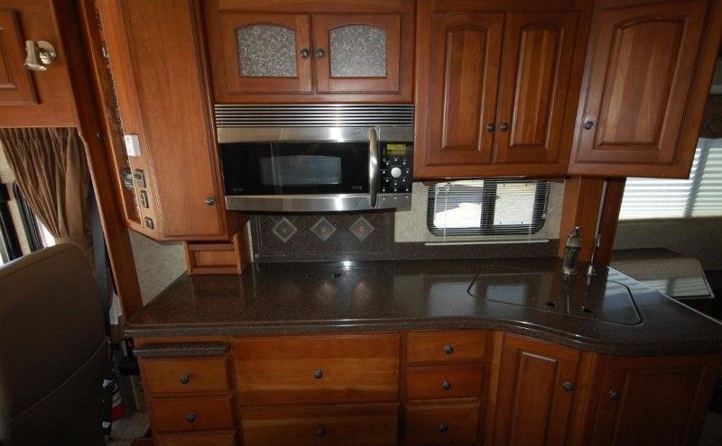 2009 Winnebago Vectra 40TD - 013