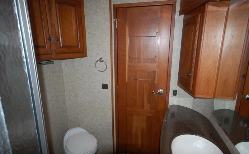 2009 Winnebago Vectra 40TD - 022