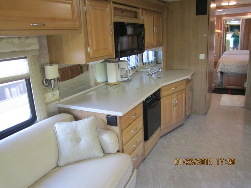 2007 Fleetwood Expedition 38S -  008