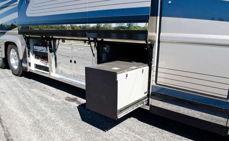 2005 Newell 2000i - 08