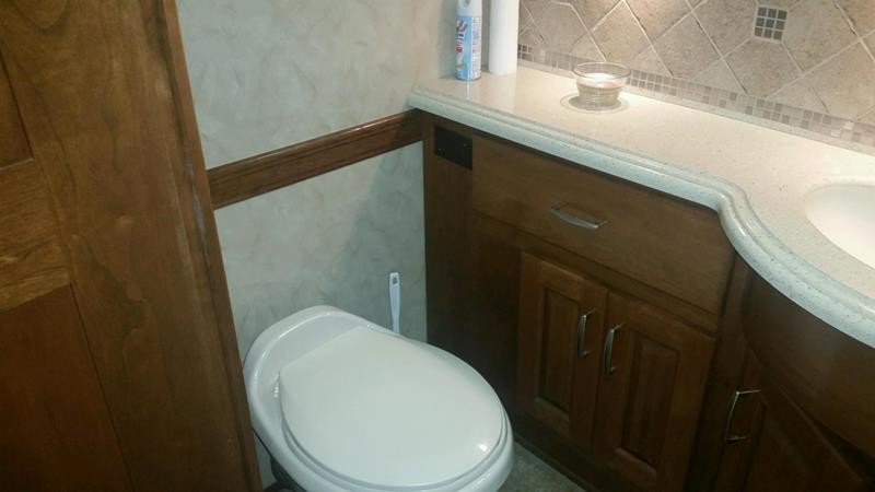 2009 Holiday Rambler Scepter - 012