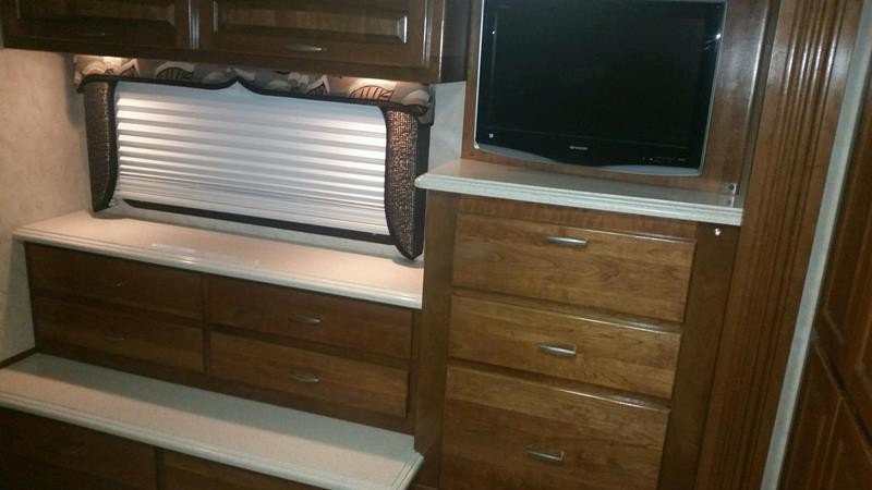 2009 Holiday Rambler Scepter - 015