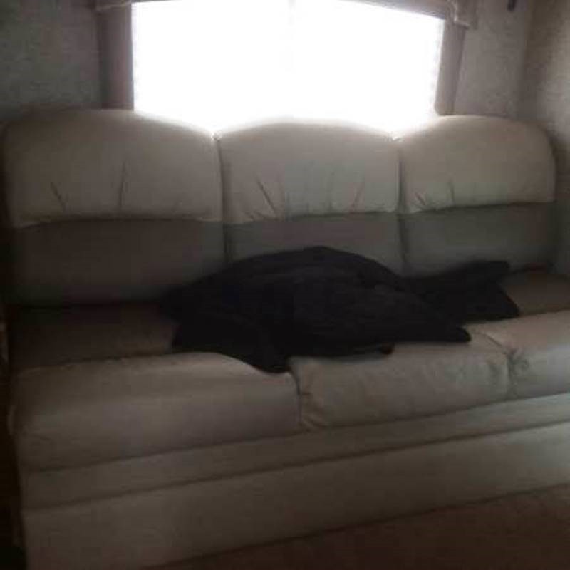 2005 Gulf Stream B Touring Cruiser 5290 - 010