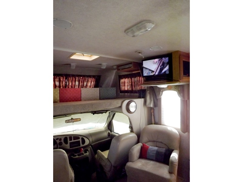 2005 Starcraft 25DBS - 009