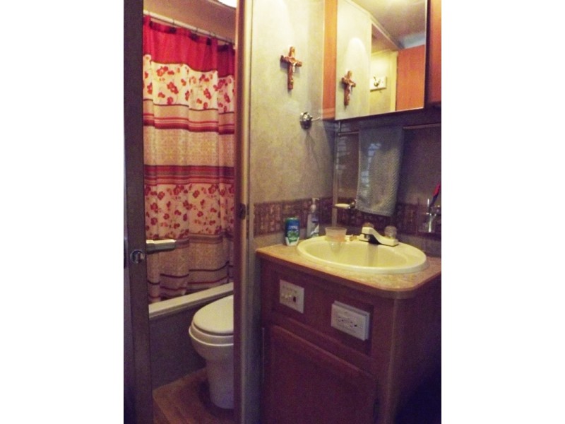 2005 Starcraft 25DBS - 010