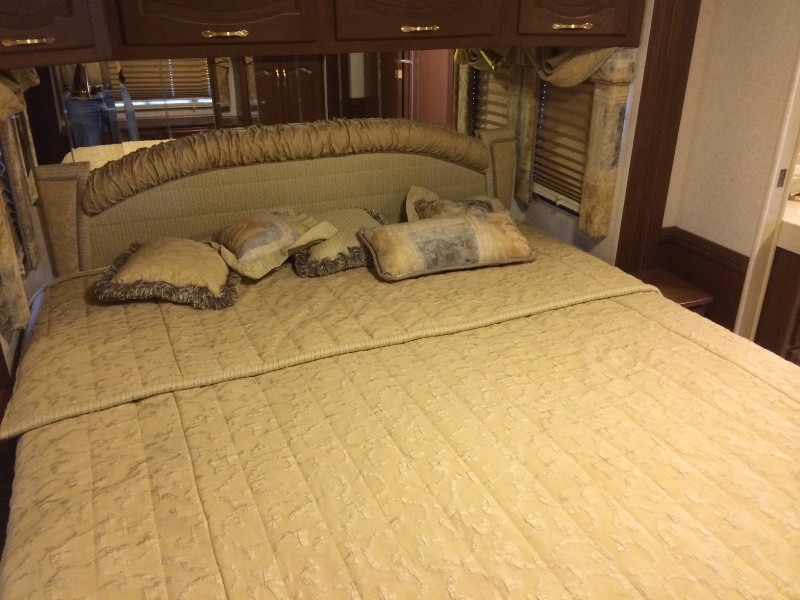 2005 Newmar Mountain Aire - 027