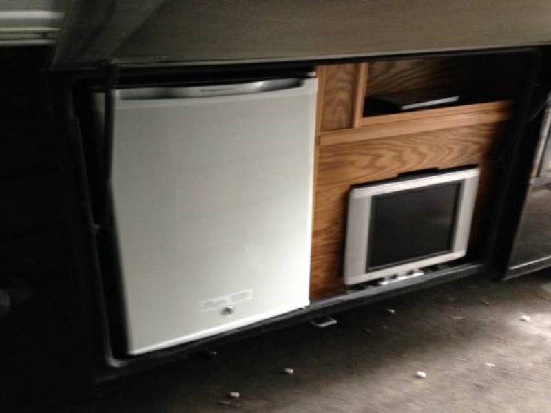 2003 Tiffin Phaeton 35RH -  013