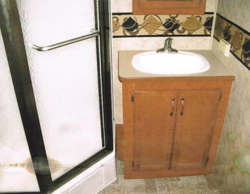 2009 Holiday Rambler Arista 330 - 010