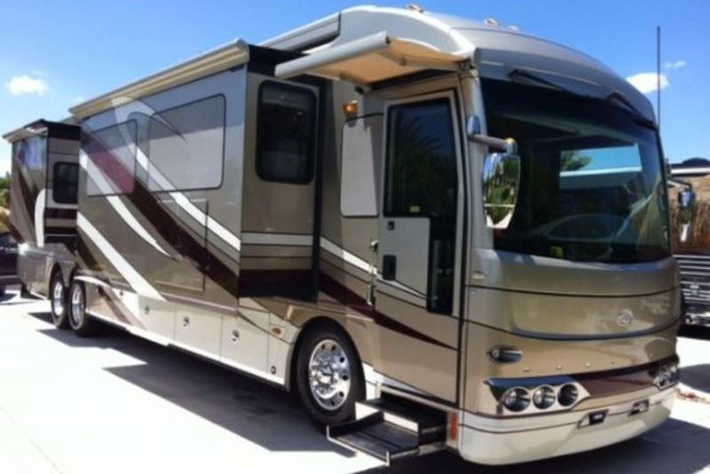 2008 American Coach American Heritage 45B - 004