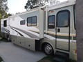 2005 Fleetwood Bounder 38N - 001