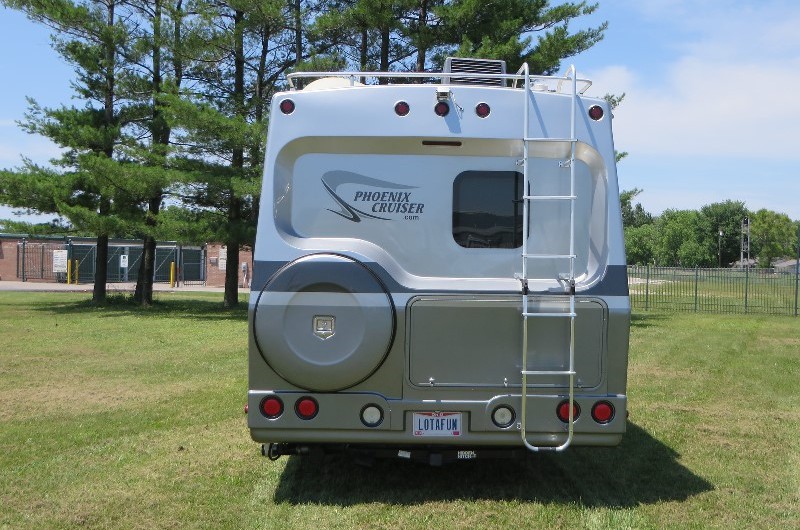 2011 Phoenix Cruiser 3100  - 005