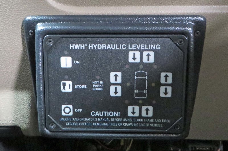 2011 Phoenix Cruiser 3100  - 032