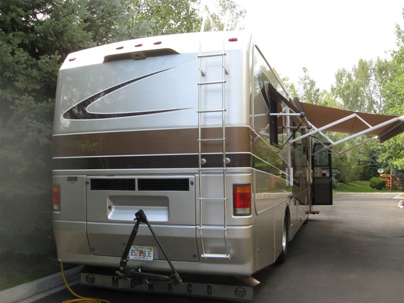 2001 Monaco Windsor 38PBDD - 003